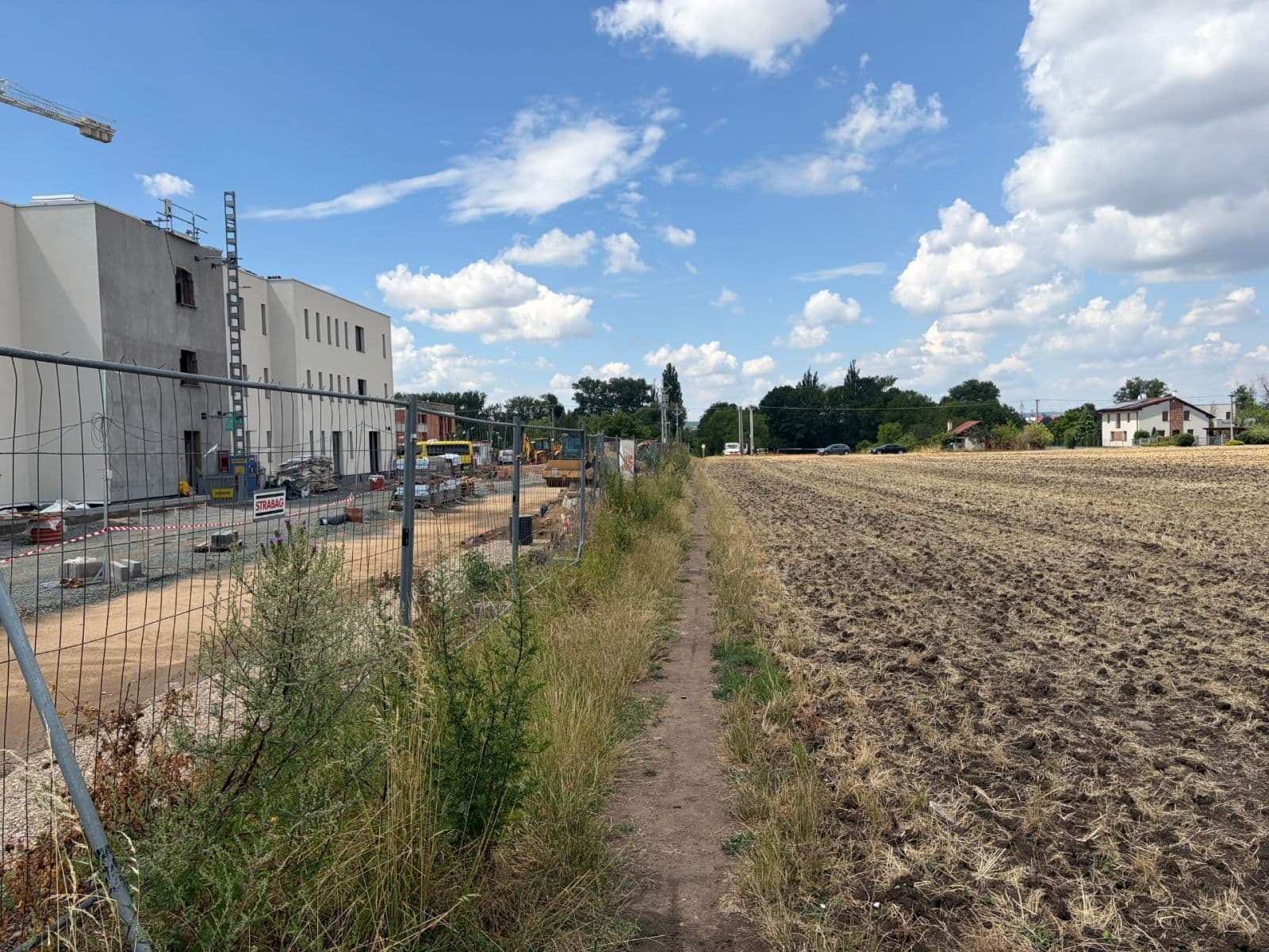 Prodej pozemku 1.077 m², Brno, Jihomoravský kraj Prodej pozemku 1.077 m², Brno, Jihomoravský kraj