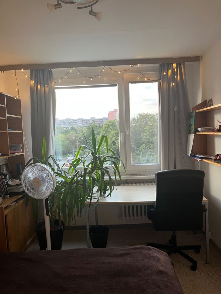 Pronájem bytu 4+1 70 m², Doubravická, Praha, Praha Pronájem bytu 4+1 70 m², Doubravická, Praha, Praha