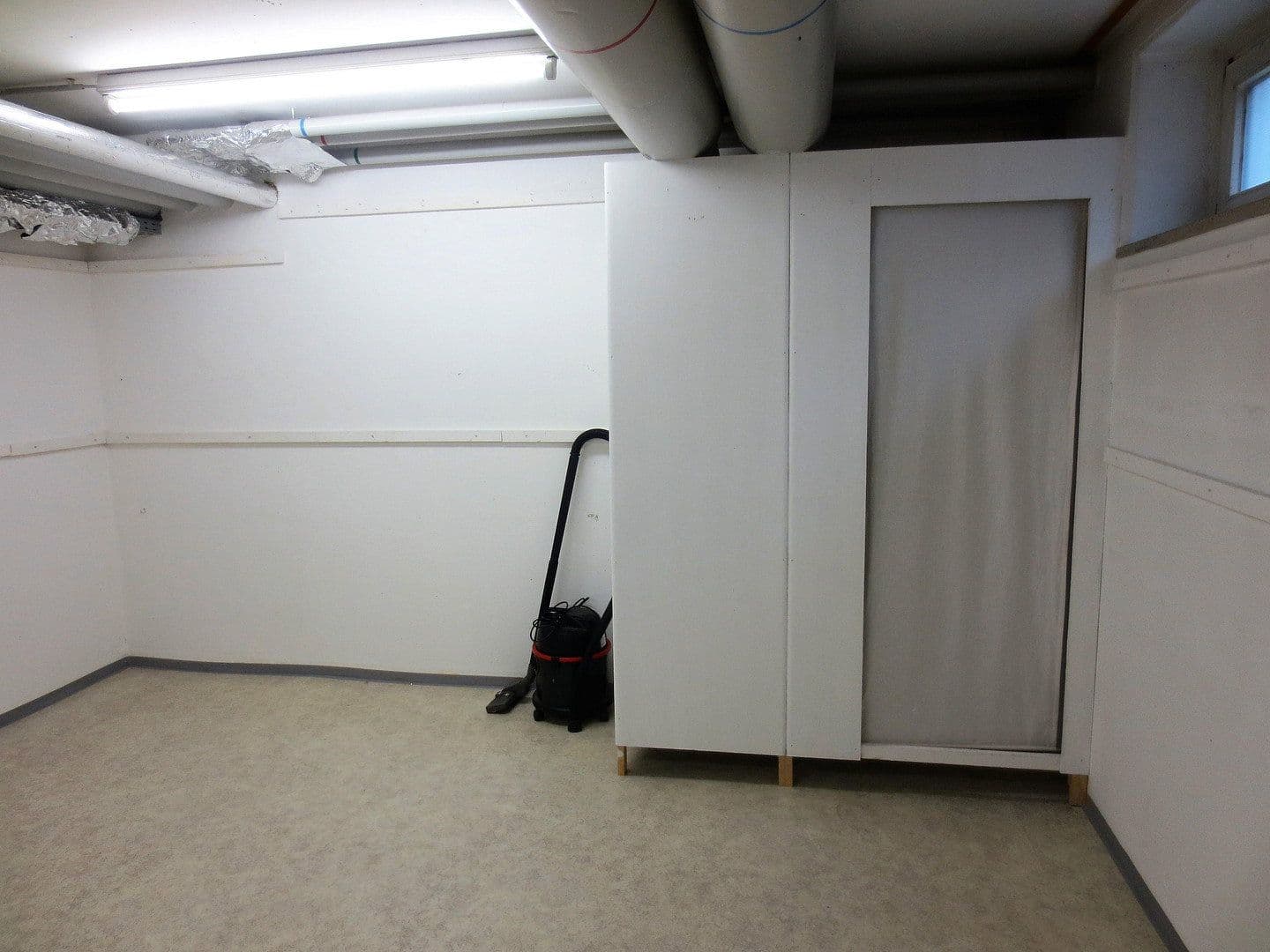 Pronájem nebytového prostoru 36 m², regensburg, Bavorsko Pronájem nebytového prostoru 36 m², regensburg, Bavorsko
