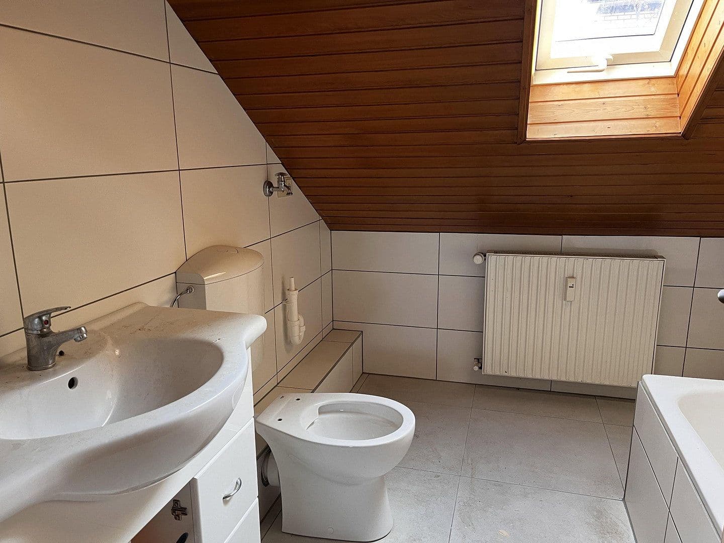 Pronájem bytu 3+1 77 m², Rossertblick 11, Eppstein, Hessen Pronájem bytu 3+1 77 m², Rossertblick 11, Eppstein, Hessen