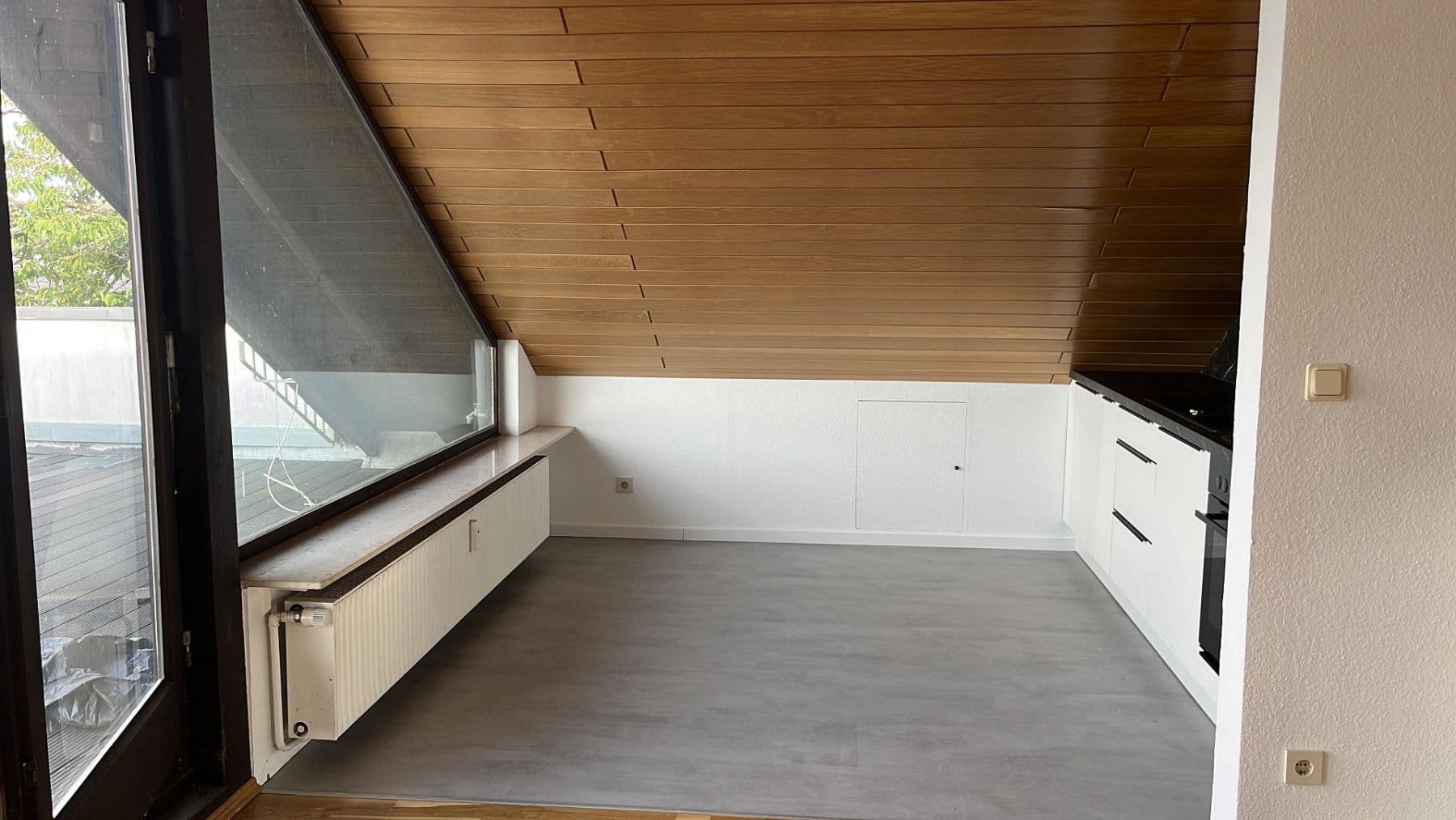 Pronájem bytu 3+1 77 m², Rossertblick 11, Eppstein, Hessen Pronájem bytu 3+1 77 m², Rossertblick 11, Eppstein, Hessen
