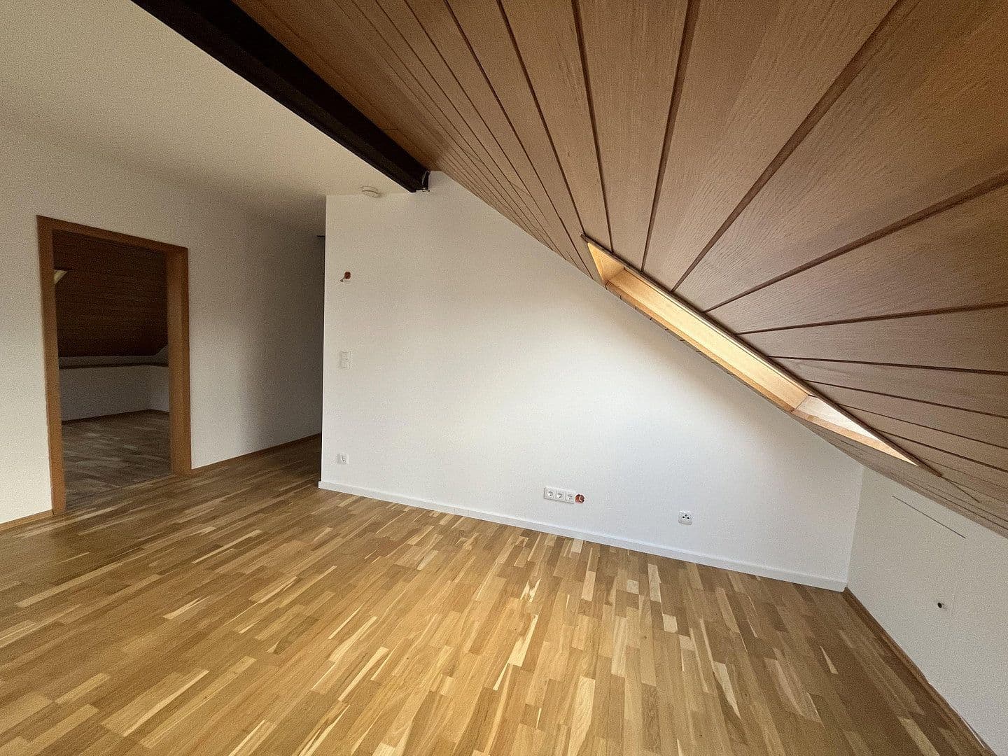 Pronájem bytu 3+1 77 m², Rossertblick 11, Eppstein, Hessen Pronájem bytu 3+1 77 m², Rossertblick 11, Eppstein, Hessen