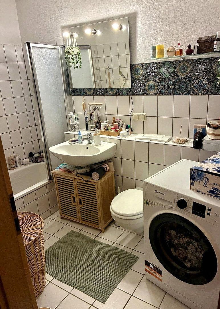 Prodej bytu 1+1 44 m², Philosophenweg 10, Kassel, Hessen Prodej bytu 1+1 44 m², Philosophenweg 10, Kassel, Hessen