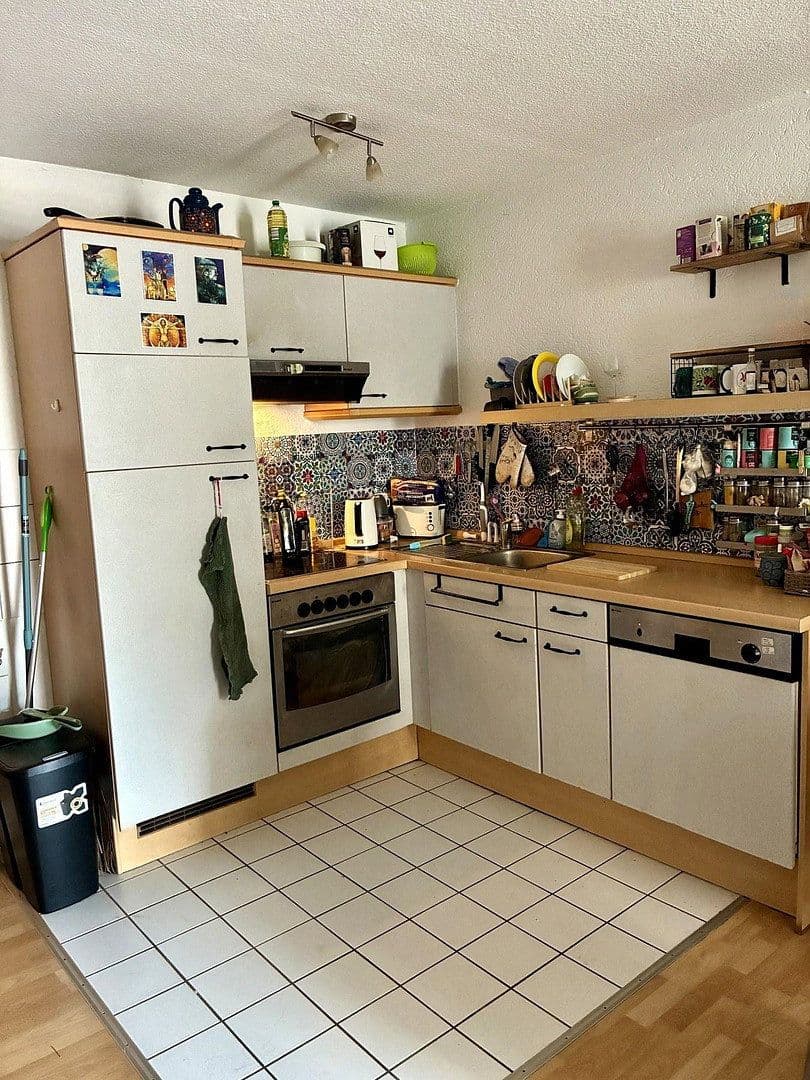 Prodej bytu 1+1 44 m², Philosophenweg 10, Kassel, Hessen Prodej bytu 1+1 44 m², Philosophenweg 10, Kassel, Hessen