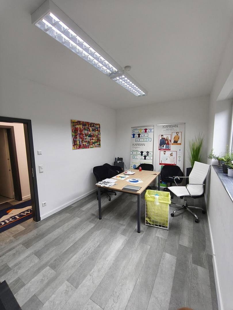 Pronájem nebytového prostoru 1.180 m², Babenhausen, Hessen Pronájem nebytového prostoru 1.180 m², Babenhausen, Hessen