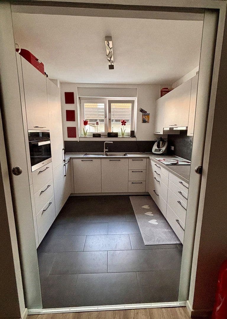 Pronájem domu 173 m², pozemek 521 m², Idstein, Hessen Pronájem domu 173 m², pozemek 521 m², Idstein, Hessen