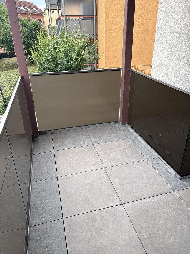 Pronájem bytu 3+1 74 m², Senefelder Straße 4, Pforzheim, Bádensko-Württembersko Pronájem bytu 3+1 74 m², Senefelder Straße 4, Pforzheim, Bádensko-Württembersko