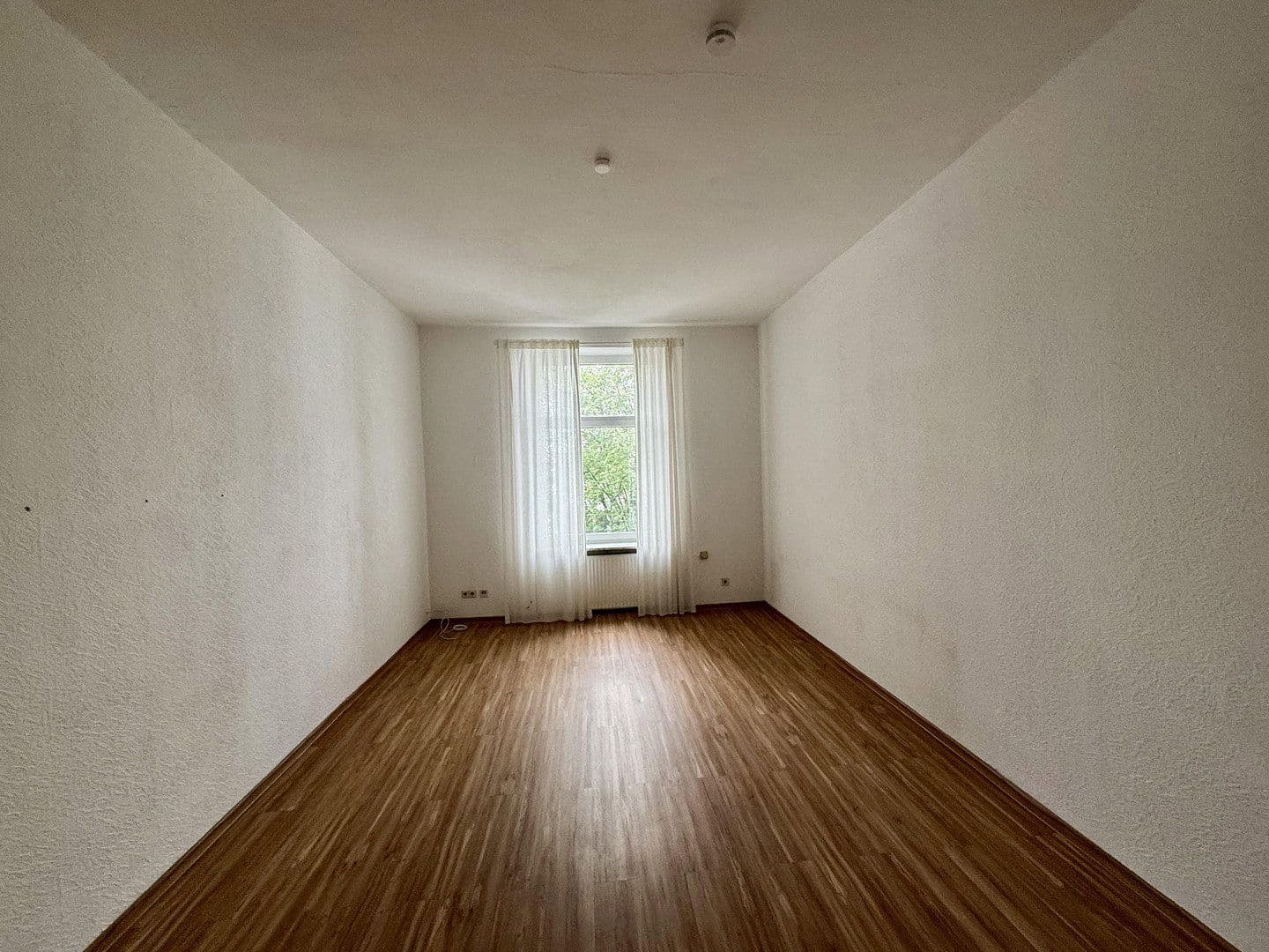 Pronájem bytu 3+1 68 m², Sandweg 108, Frankfurt am Main, Hessen Pronájem bytu 3+1 68 m², Sandweg 108, Frankfurt am Main, Hessen