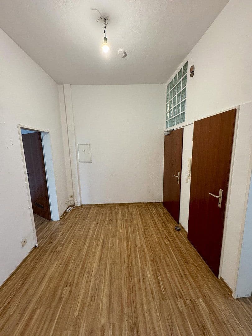 Pronájem bytu 3+1 68 m², Sandweg 108, Frankfurt am Main, Hessen Pronájem bytu 3+1 68 m², Sandweg 108, Frankfurt am Main, Hessen