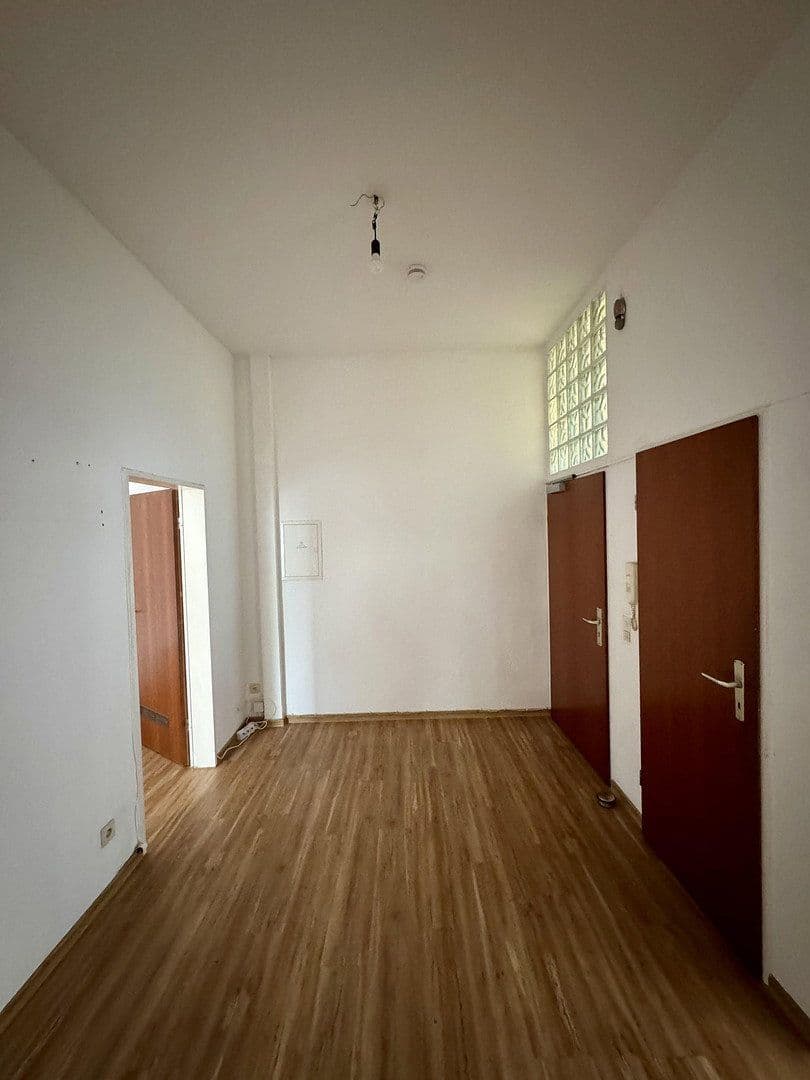 Pronájem bytu 3+1 68 m², Sandweg 108, Frankfurt am Main, Hessen Pronájem bytu 3+1 68 m², Sandweg 108, Frankfurt am Main, Hessen