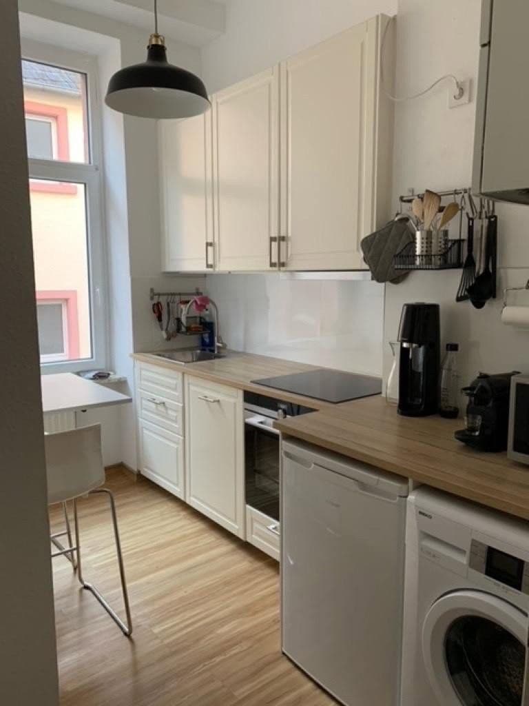 Pronájem bytu 3+1 68 m², Sandweg 108, Frankfurt am Main, Hessen Pronájem bytu 3+1 68 m², Sandweg 108, Frankfurt am Main, Hessen
