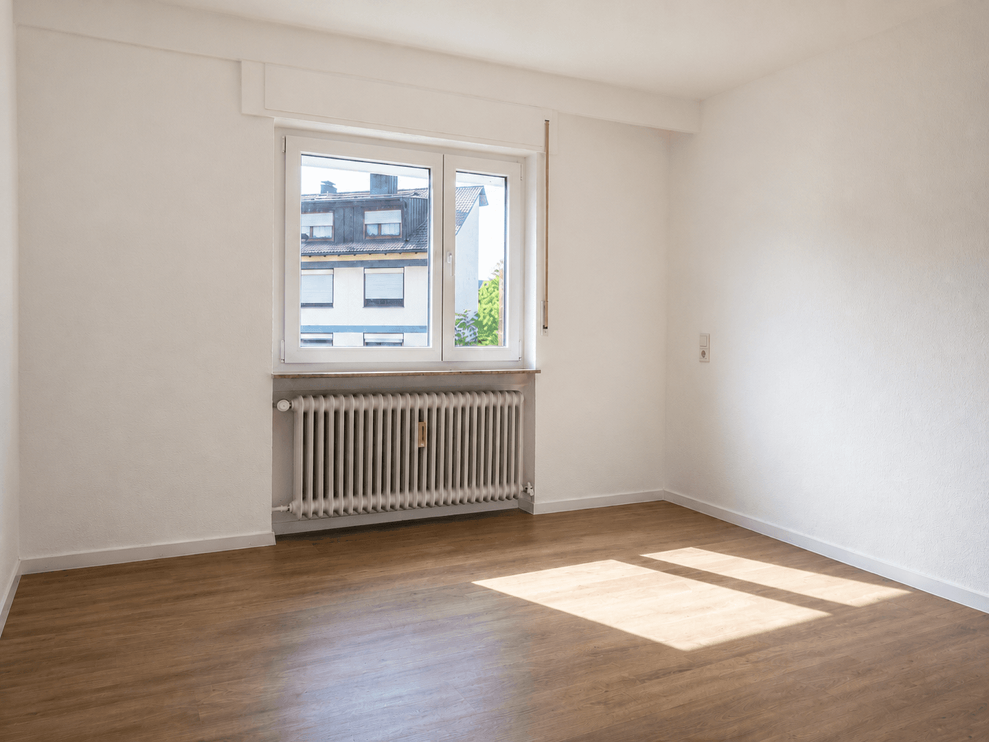 Pronájem bytu 2+1 81 m², Graf-Berthold-Straße 22, Bad Herrenalb, Bádensko-Württembersko Pronájem bytu 2+1 81 m², Graf-Berthold-Straße 22, Bad Herrenalb, Bádensko-Württembersko