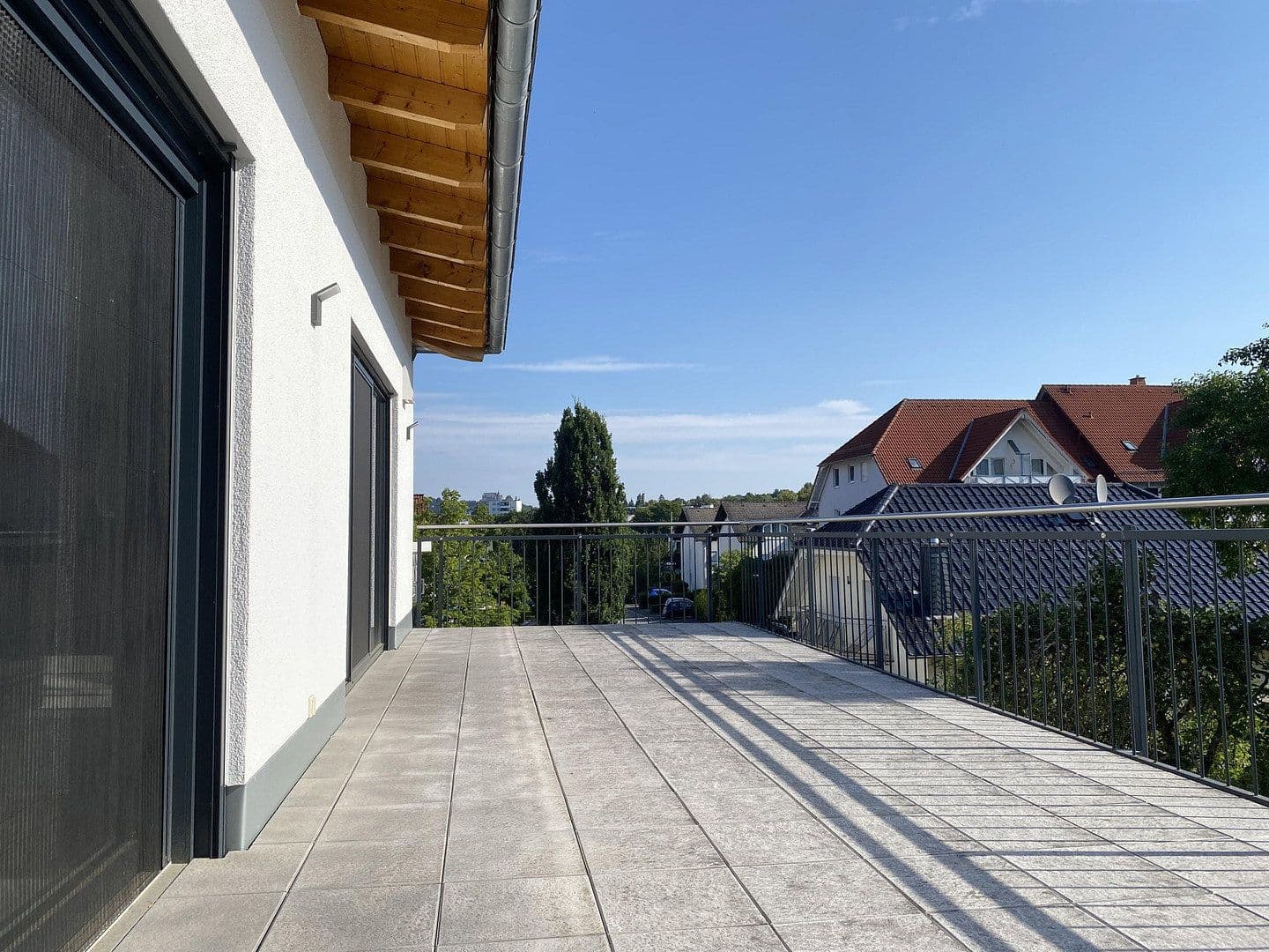 Pronájem bytu 3+1 133 m², Marburger Str. 67b, Marburg, Hessen Pronájem bytu 3+1 133 m², Marburger Str. 67b, Marburg, Hessen