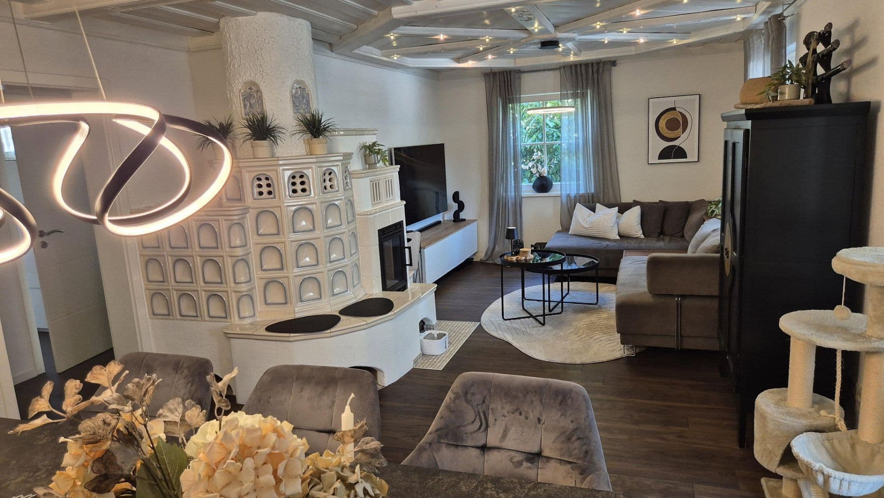 Prodej domu 136 m², pozemek 410 m², Hüttlingen, Bádensko-Württembersko Prodej domu 136 m², pozemek 410 m², Hüttlingen, Bádensko-Württembersko