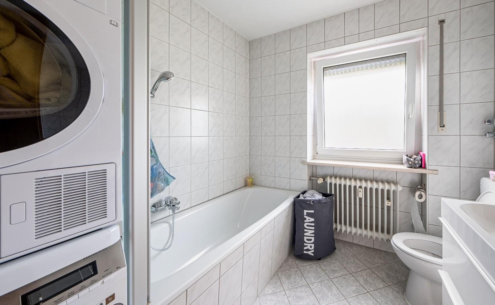 Pronájem bytu 4+1 106 m², Pliening, Bavorsko Pronájem bytu 4+1 106 m², Pliening, Bavorsko