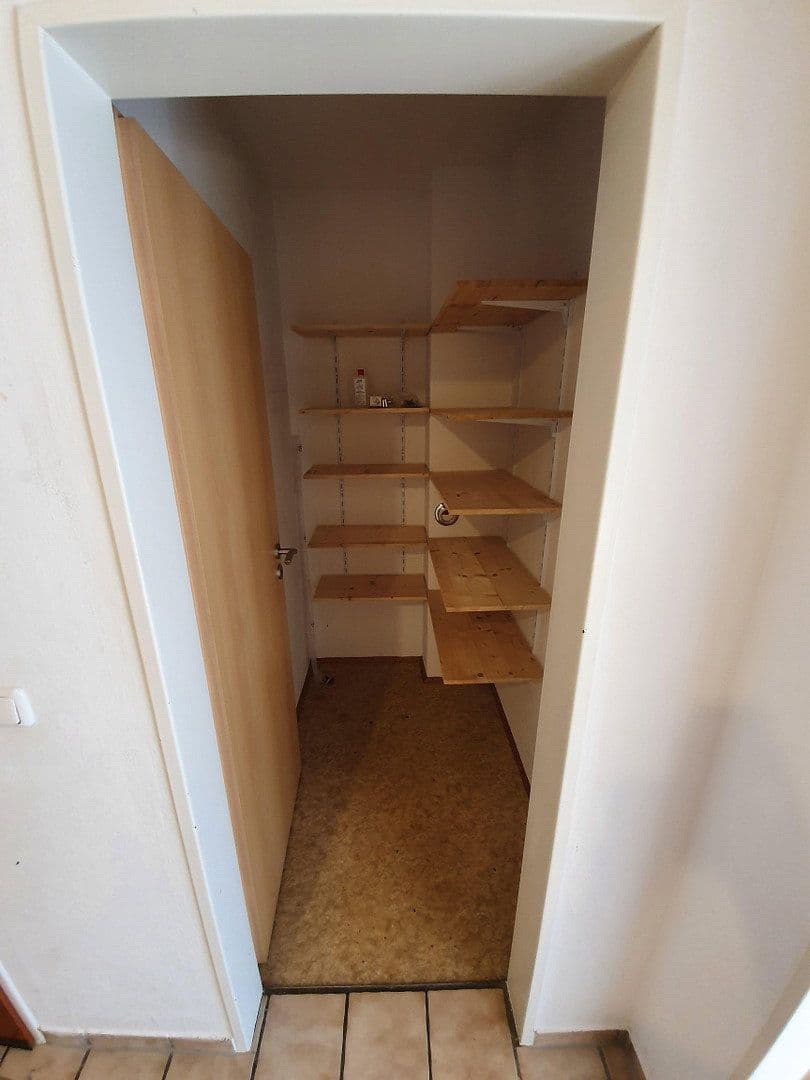 Pronájem bytu 4+1 106 m², Pliening, Bavorsko Pronájem bytu 4+1 106 m², Pliening, Bavorsko