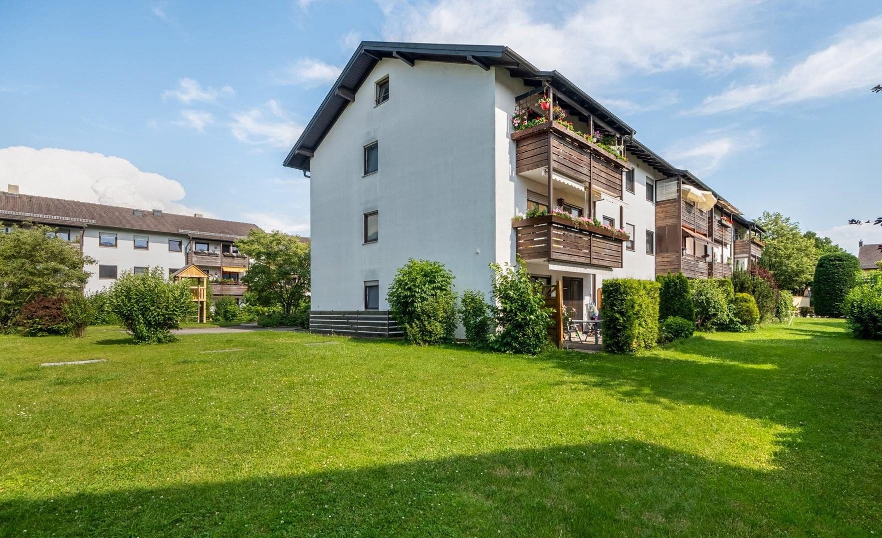 Pronájem bytu 4+1 106 m², Pliening, Bavorsko Pronájem bytu 4+1 106 m², Pliening, Bavorsko