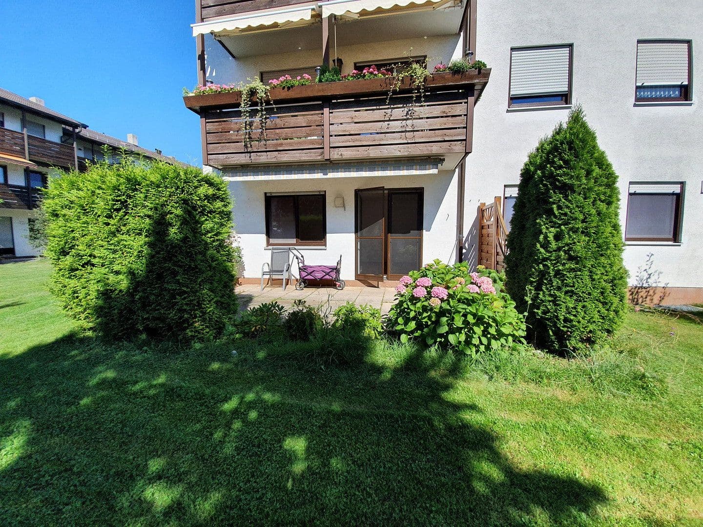 Pronájem bytu 4+1 106 m², Pliening, Bavorsko Pronájem bytu 4+1 106 m², Pliening, Bavorsko