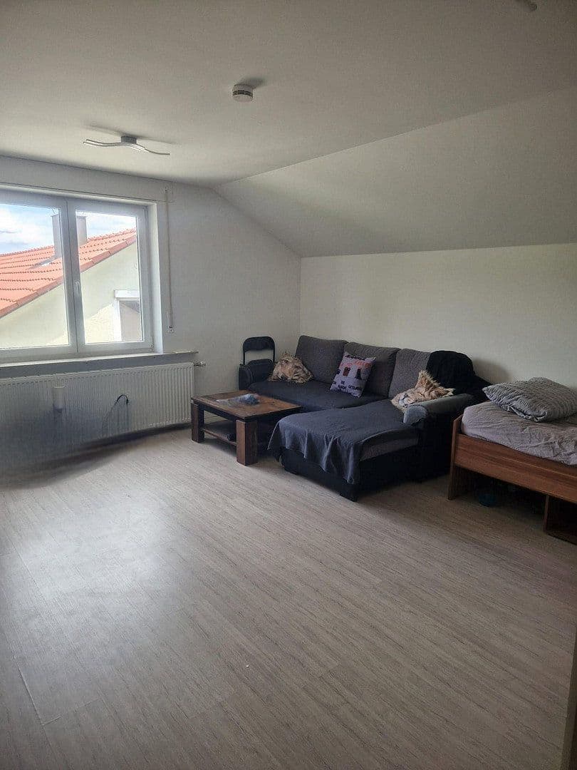 Pronájem bytu 4+1 130 m², Graneggweg 8, Waldstetten, Bádensko-Württembersko Pronájem bytu 4+1 130 m², Graneggweg 8, Waldstetten, Bádensko-Württembersko
