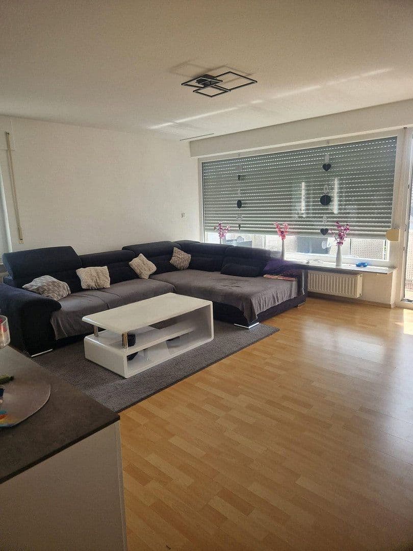 Pronájem bytu 4+1 130 m², Graneggweg 8, Waldstetten, Bádensko-Württembersko Pronájem bytu 4+1 130 m², Graneggweg 8, Waldstetten, Bádensko-Württembersko