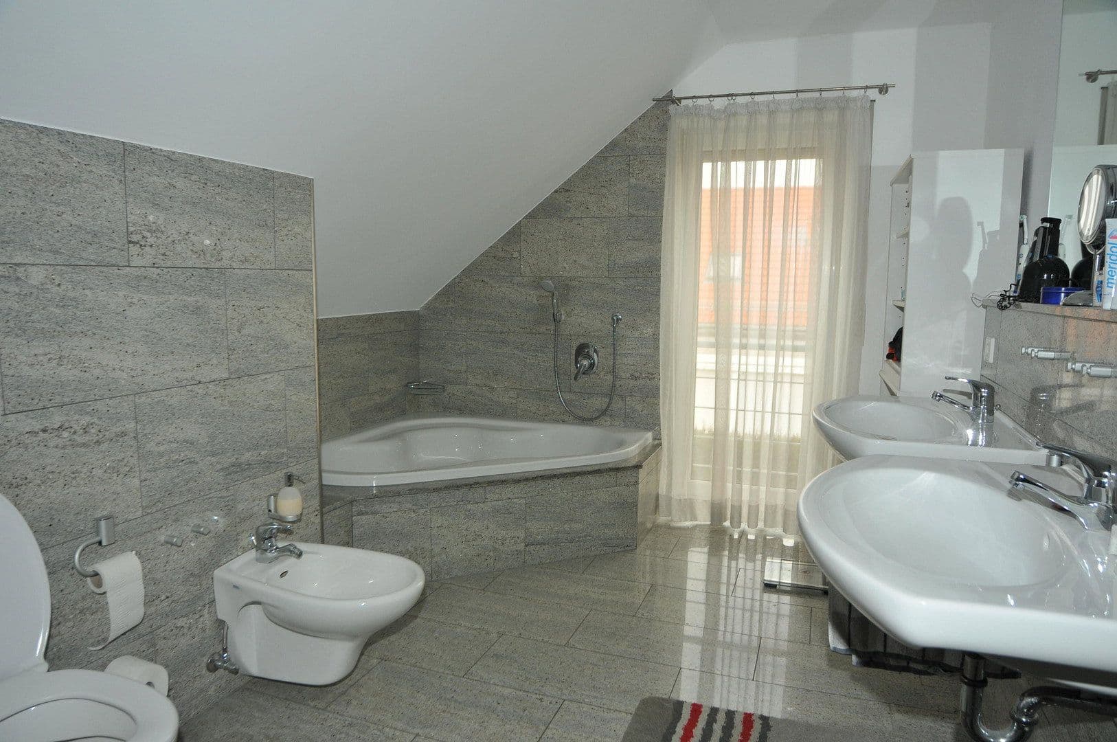 Prodej domu 230 m², pozemek 680 m², Am Hohen Rain 38, Ulm, Bádensko-Württembersko Prodej domu 230 m², pozemek 680 m², Am Hohen Rain 38, Ulm, Bádensko-Württembersko