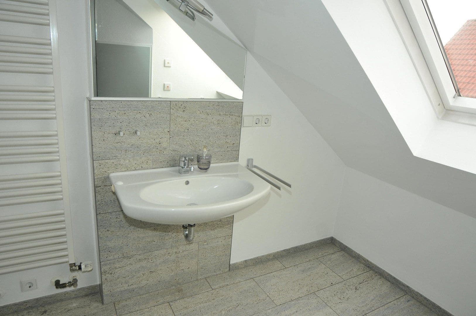 Prodej domu 230 m², pozemek 680 m², Am Hohen Rain 38, Ulm, Bádensko-Württembersko Prodej domu 230 m², pozemek 680 m², Am Hohen Rain 38, Ulm, Bádensko-Württembersko