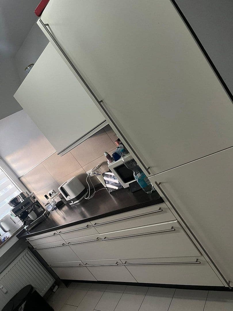 Prodej bytu 3+kk 74 m², Förderstraße 10, Essen, Severní Porýní-Vestfálsko Prodej bytu 3+kk 74 m², Förderstraße 10, Essen, Severní Porýní-Vestfálsko