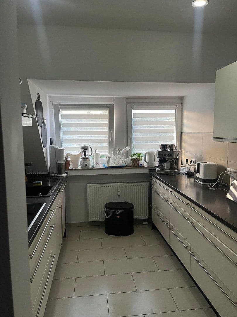 Prodej bytu 3+kk 74 m², Förderstraße 10, Essen, Severní Porýní-Vestfálsko Prodej bytu 3+kk 74 m², Förderstraße 10, Essen, Severní Porýní-Vestfálsko