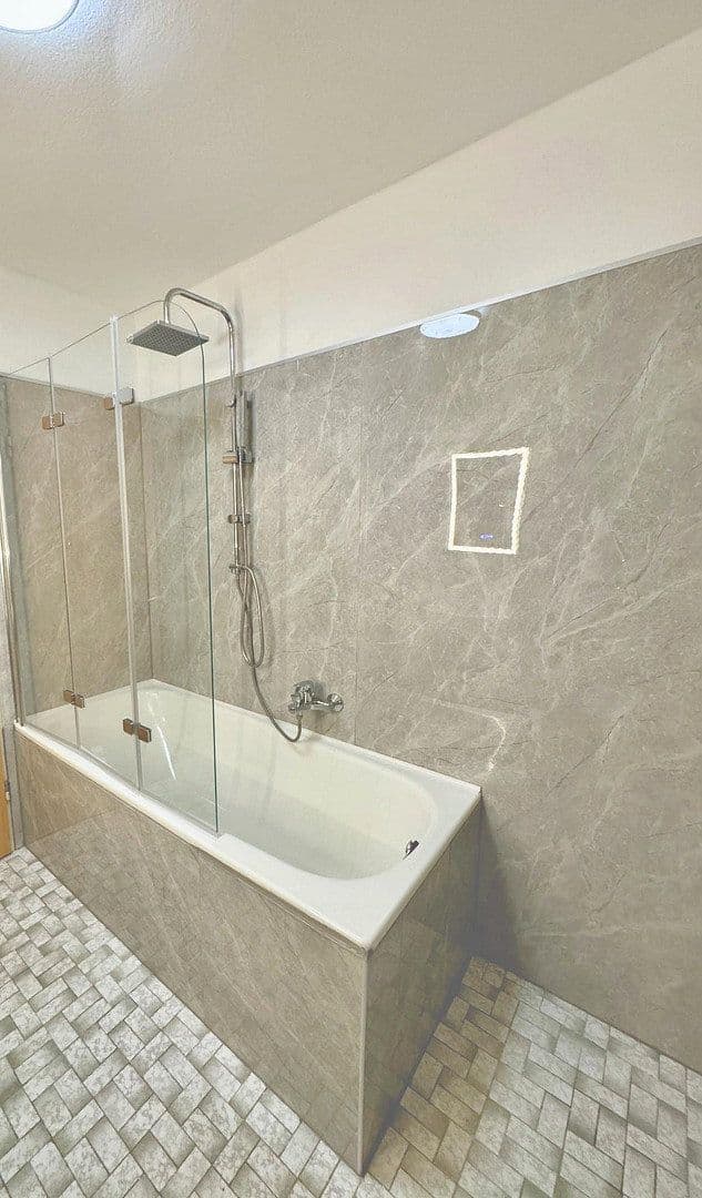 Pronájem bytu 2+kk 59 m², Wöllstadt, Hessen Pronájem bytu 2+kk 59 m², Wöllstadt, Hessen