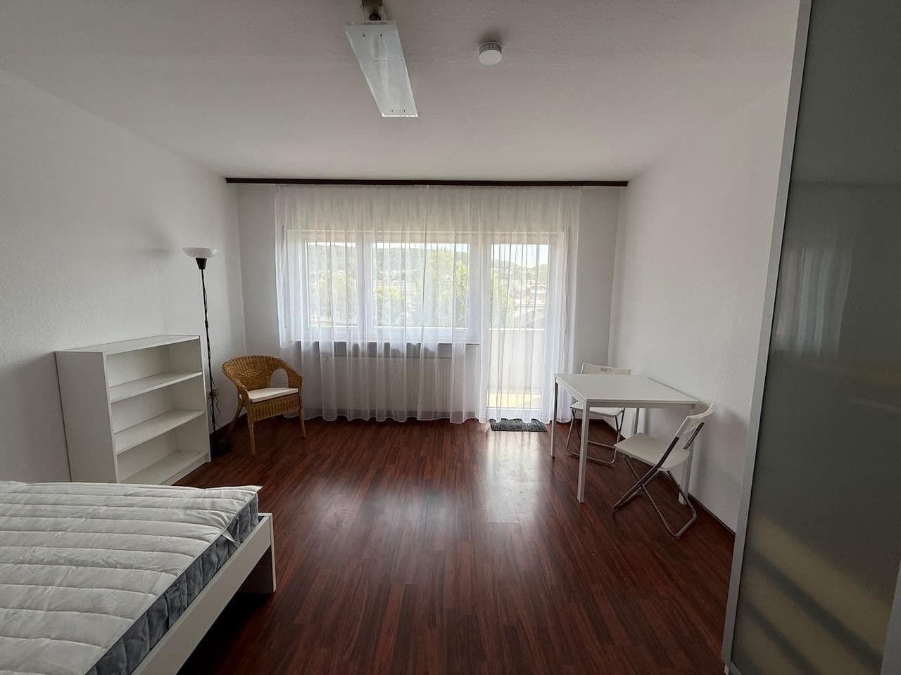 Pronájem bytu 1+1 31 m², Nußloch, Bádensko-Württembersko Pronájem bytu 1+1 31 m², Nußloch, Bádensko-Württembersko