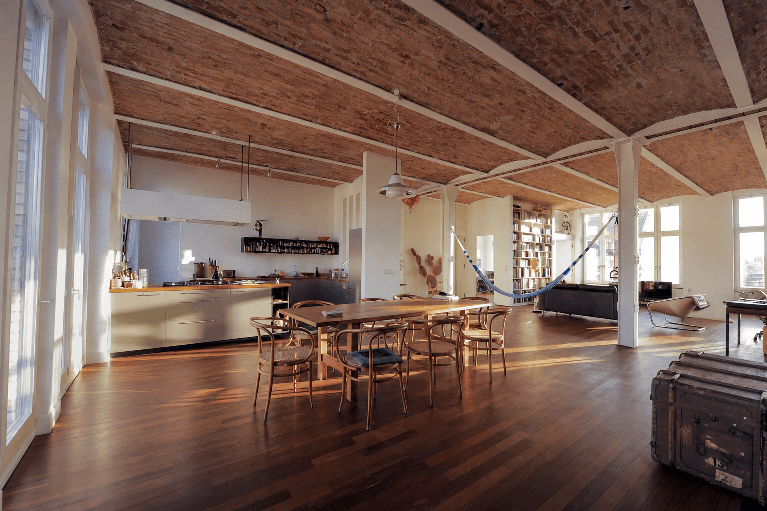 Prodej bytu 5+1 206 m², Berlin, Berlín Prodej bytu 5+1 206 m², Berlin, Berlín