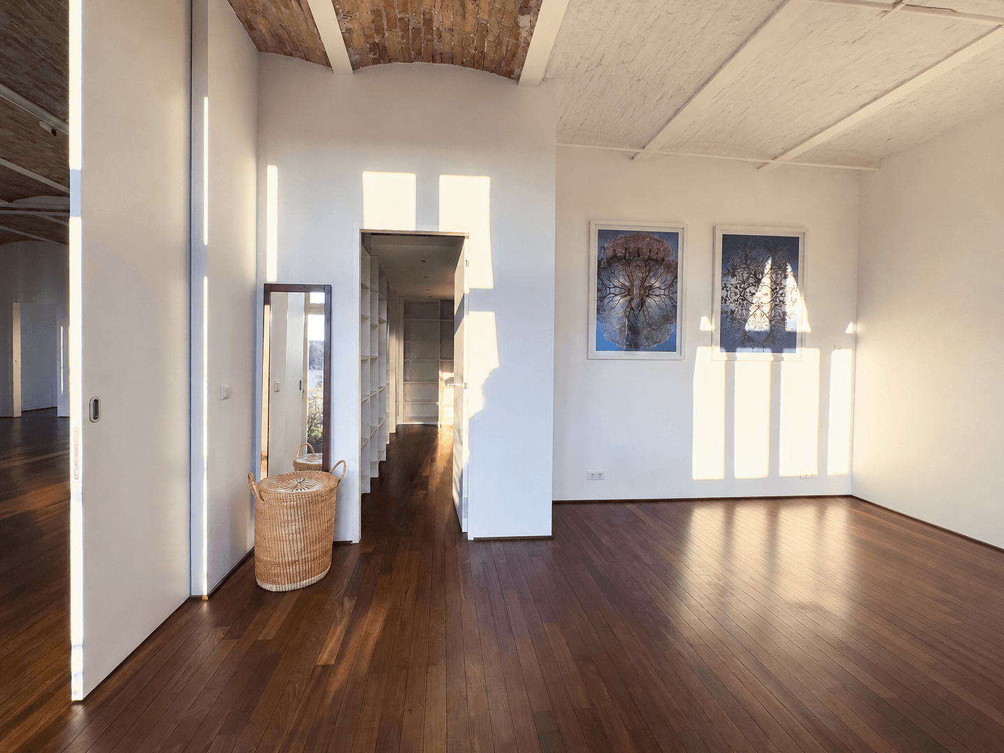 Prodej bytu 5+1 206 m², Berlin, Berlín Prodej bytu 5+1 206 m², Berlin, Berlín