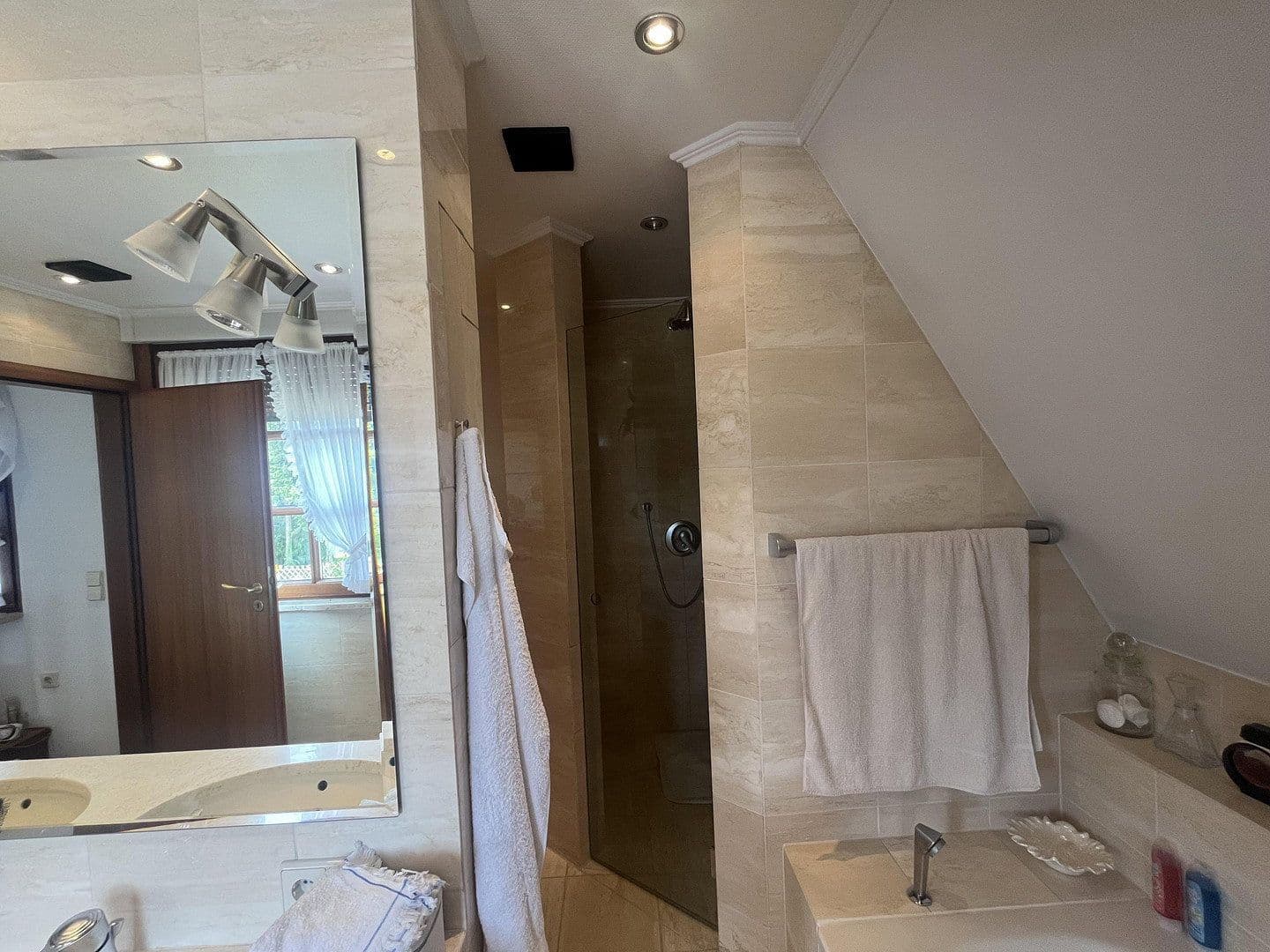 Prodej domu 130 m², pozemek 750 m², Ellerbek, Šlesvicko-Holštýnsko Prodej domu 130 m², pozemek 750 m², Ellerbek, Šlesvicko-Holštýnsko