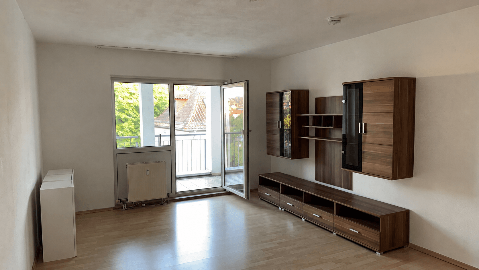 Pronájem bytu 1+1 34 m², Bruchsal, Bádensko-Württembersko Pronájem bytu 1+1 34 m², Bruchsal, Bádensko-Württembersko