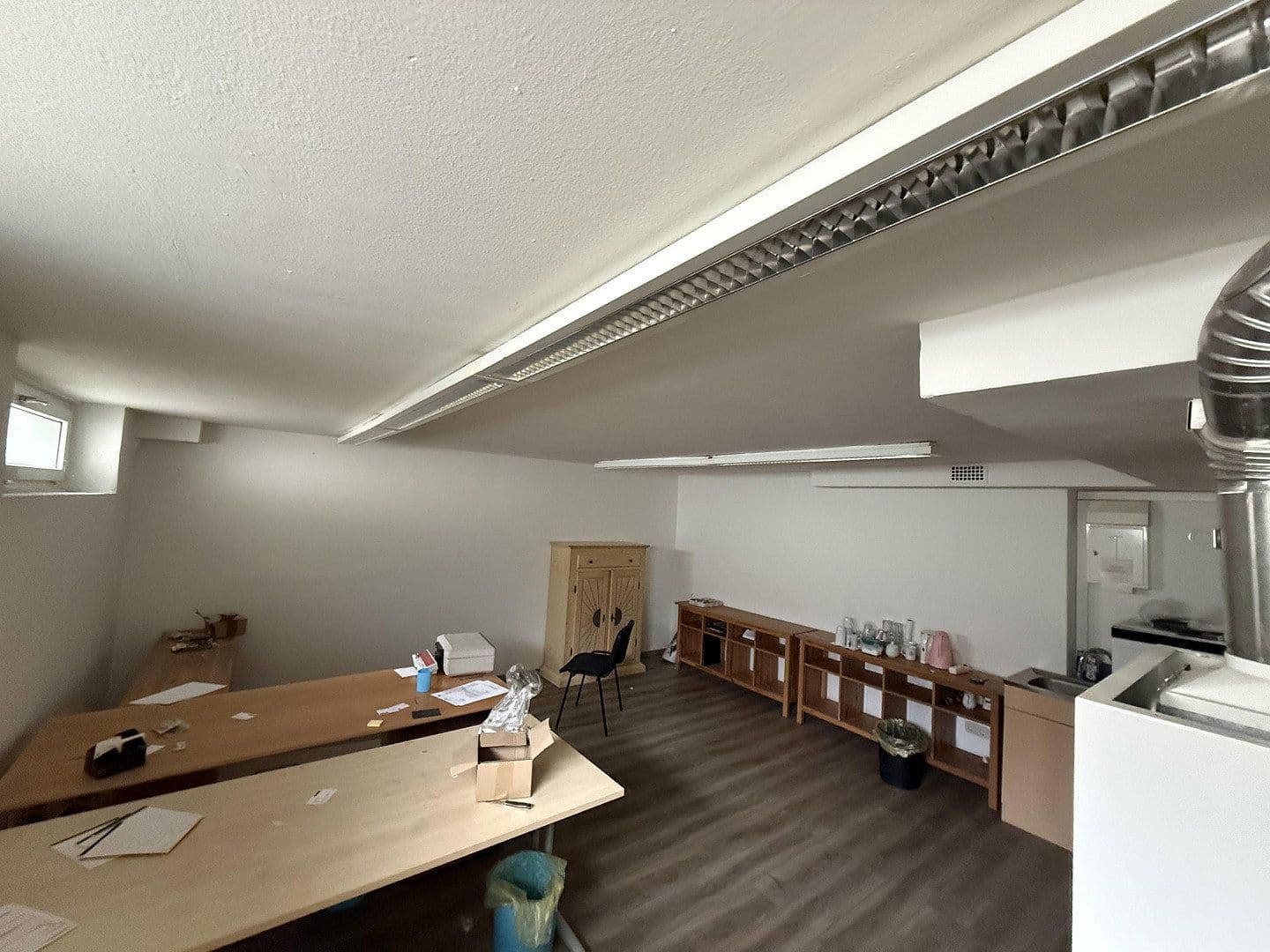 Pronájem kanceláře 61 m², Susannastr. 19, Essen, Severní Porýní-Vestfálsko Pronájem kanceláře 61 m², Susannastr. 19, Essen, Severní Porýní-Vestfálsko