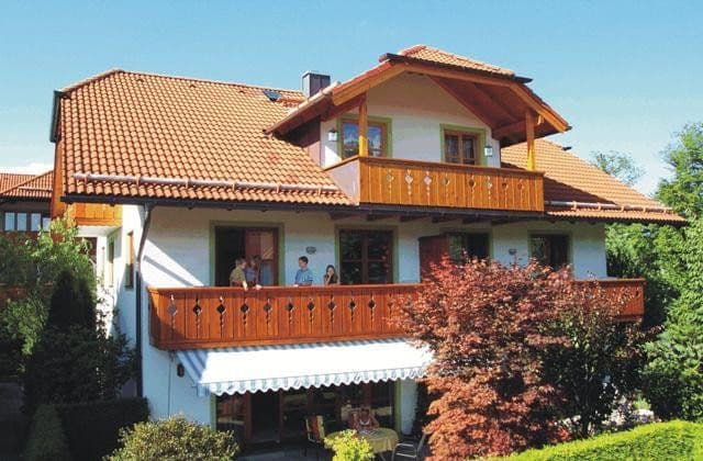 Pronájem bytu 3+1 70 m², Adelheidstraße 9, Bad Tölz, Bavorsko Pronájem bytu 3+1 70 m², Adelheidstraße 9, Bad Tölz, Bavorsko