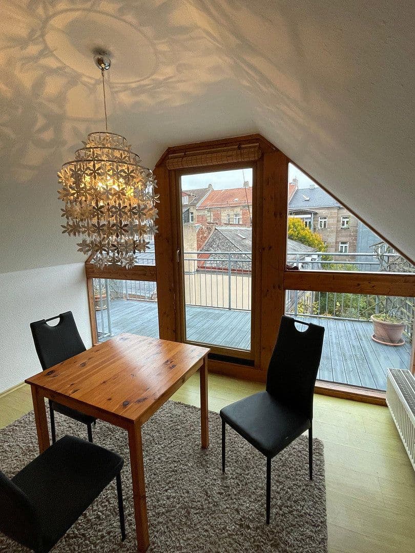 Pronájem bytu 3+1 100 m², Pfisterstraße, Fürth, Bavorsko Pronájem bytu 3+1 100 m², Pfisterstraße, Fürth, Bavorsko