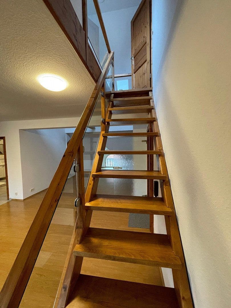 Pronájem bytu 3+1 100 m², Pfisterstraße, Fürth, Bavorsko Pronájem bytu 3+1 100 m², Pfisterstraße, Fürth, Bavorsko