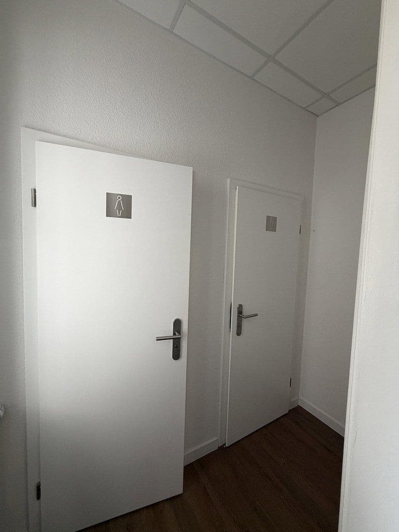 Pronájem kanceláře 160 m², Martinistraße 19, Osnabrück, Dolní Sasko Pronájem kanceláře 160 m², Martinistraße 19, Osnabrück, Dolní Sasko