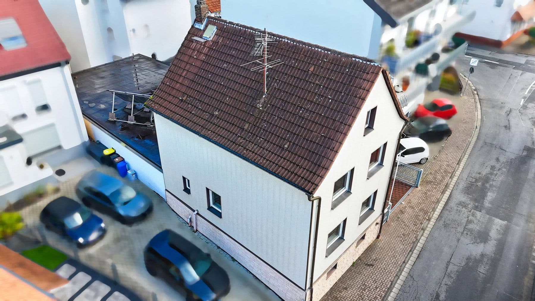 Prodej domu 130 m², pozemek 285 m², Buchbergstraße 4, Freigericht, Hessen Prodej domu 130 m², pozemek 285 m², Buchbergstraße 4, Freigericht, Hessen