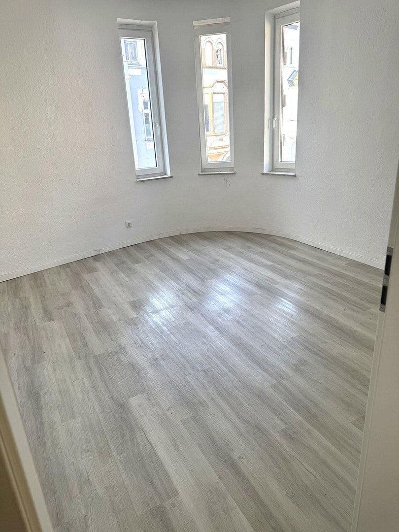 Pronájem bytu 101 m², Kyffhäuser Sr. 17, Mönchengladbach, Severní Porýní-Vestfálsko Pronájem bytu 101 m², Kyffhäuser Sr. 17, Mönchengladbach, Severní Porýní-Vestfálsko