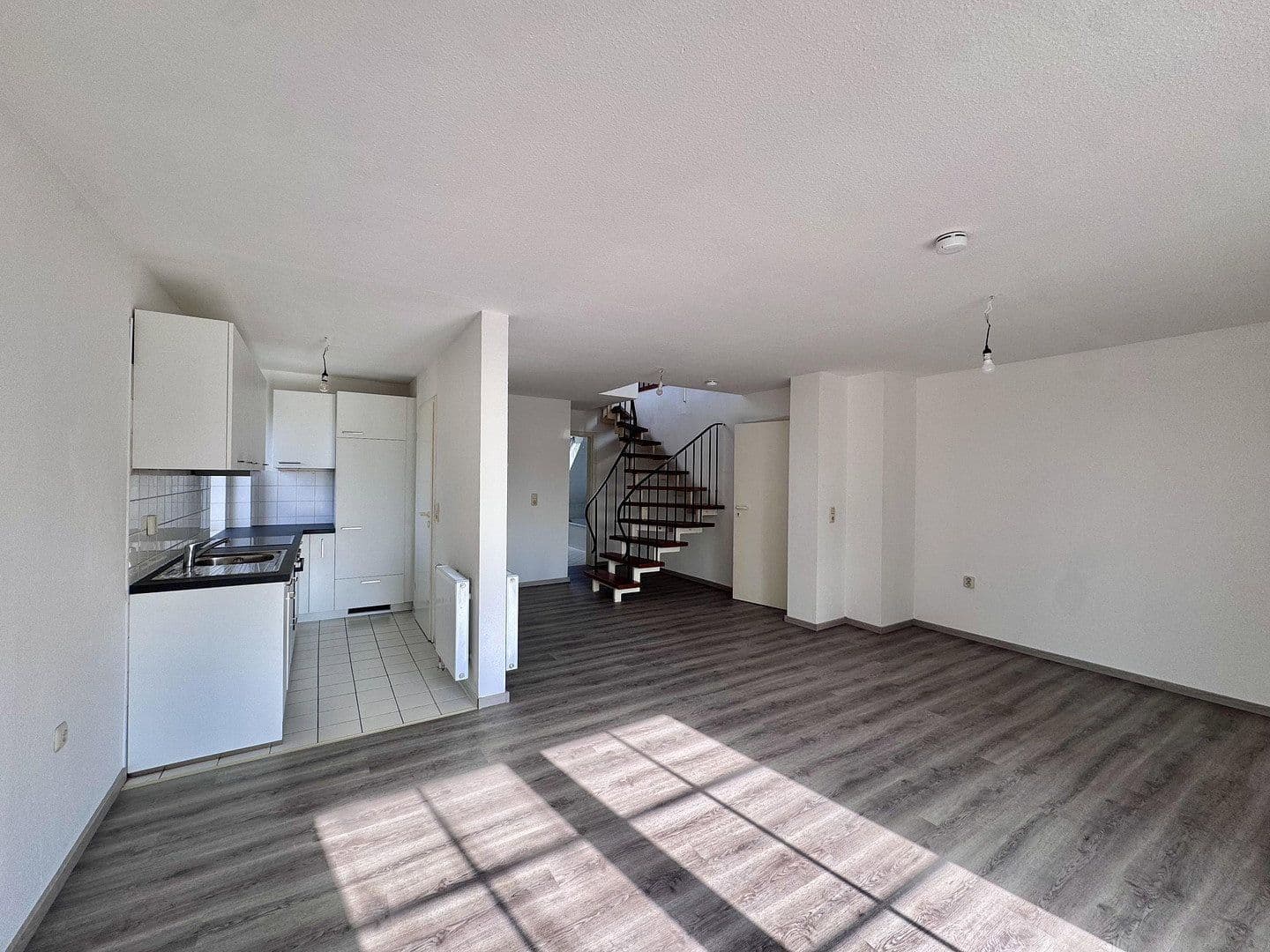 Pronájem bytu 3+1 88 m², Lützower Straße 28b, Mölln, Šlesvicko-Holštýnsko Pronájem bytu 3+1 88 m², Lützower Straße 28b, Mölln, Šlesvicko-Holštýnsko
