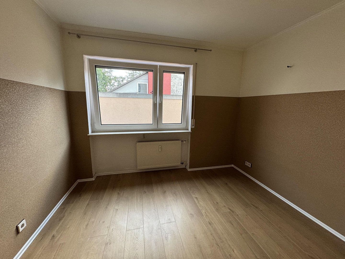 Pronájem bytu 4+1 95 m², Haibach, Bavorsko Pronájem bytu 4+1 95 m², Haibach, Bavorsko