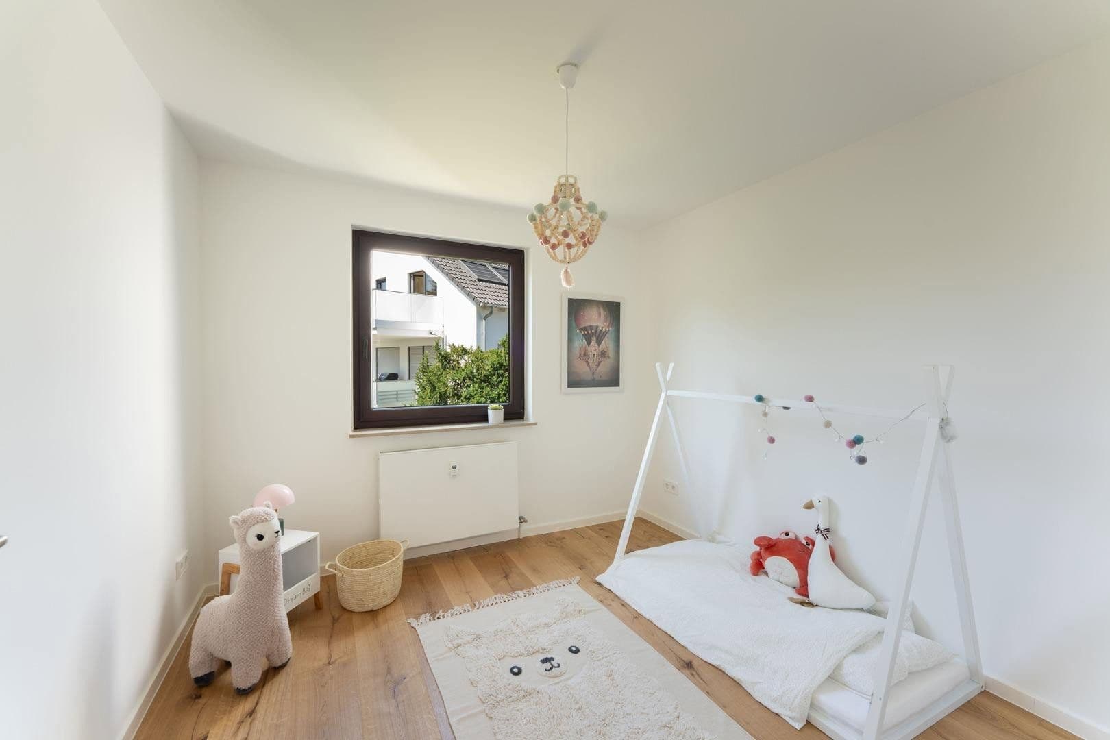 Prodej bytu 4+1 85 m², Mannspergerstraße 100, Stuttgart, Bádensko-Württembersko Prodej bytu 4+1 85 m², Mannspergerstraße 100, Stuttgart, Bádensko-Württembersko