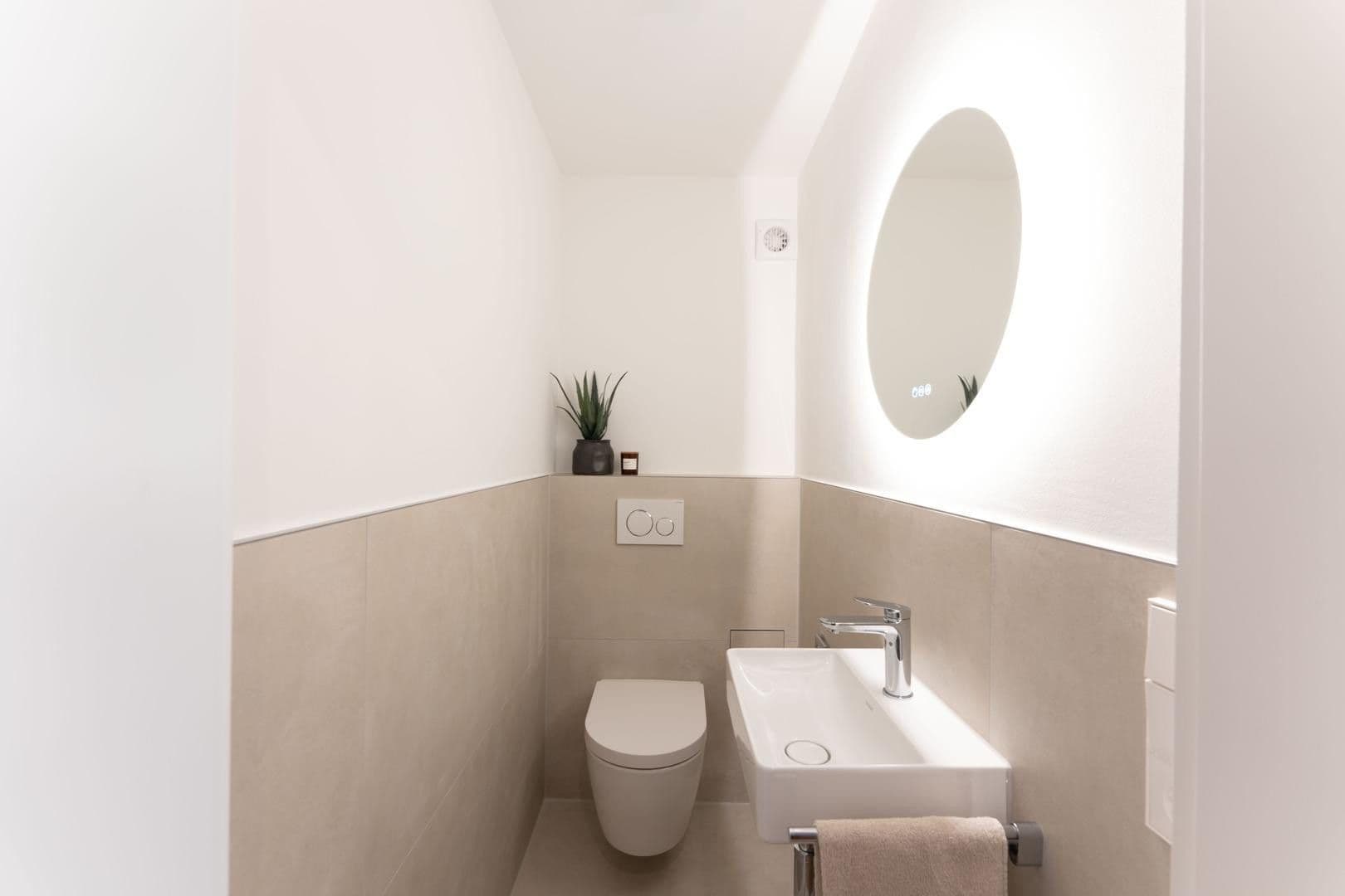 Prodej bytu 4+1 85 m², Mannspergerstraße 100, Stuttgart, Bádensko-Württembersko Prodej bytu 4+1 85 m², Mannspergerstraße 100, Stuttgart, Bádensko-Württembersko