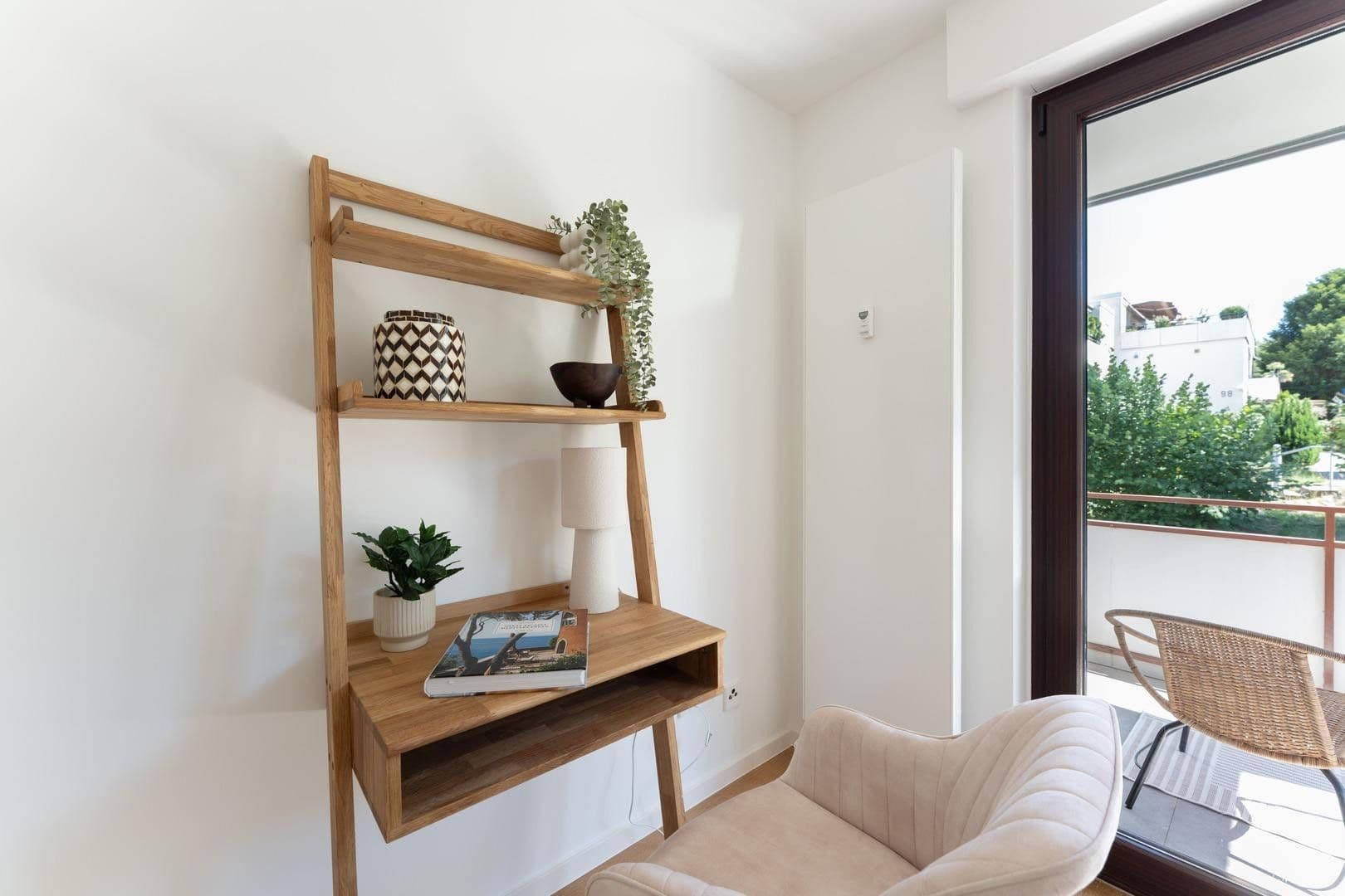 Prodej bytu 4+1 85 m², Mannspergerstraße 100, Stuttgart, Bádensko-Württembersko Prodej bytu 4+1 85 m², Mannspergerstraße 100, Stuttgart, Bádensko-Württembersko