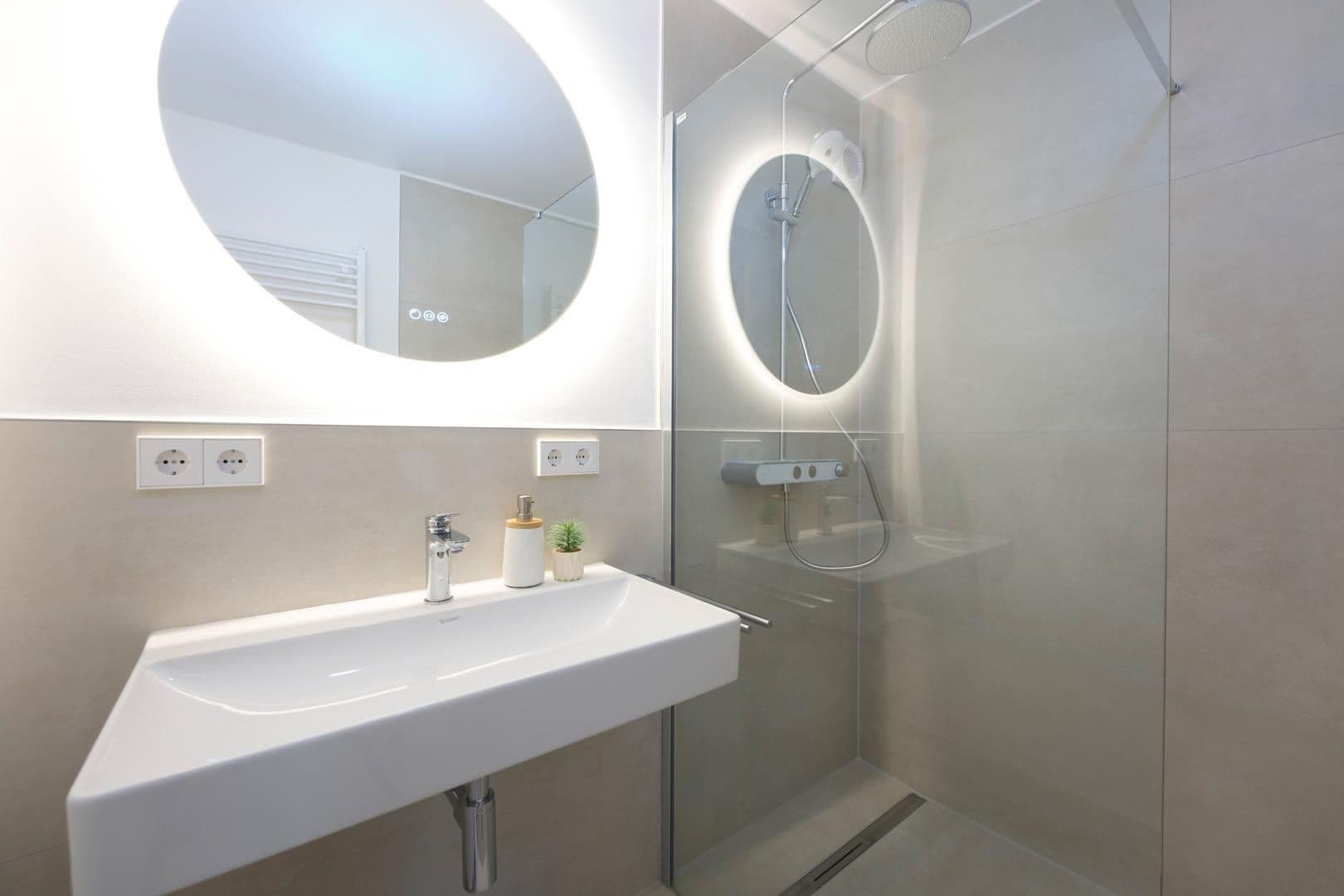 Prodej bytu 4+1 85 m², Mannspergerstraße 100, Stuttgart, Bádensko-Württembersko Prodej bytu 4+1 85 m², Mannspergerstraße 100, Stuttgart, Bádensko-Württembersko