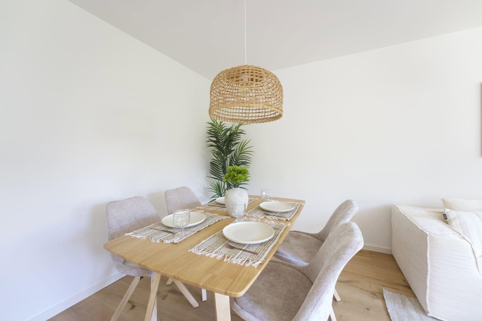 Prodej bytu 4+1 85 m², Mannspergerstraße 100, Stuttgart, Bádensko-Württembersko Prodej bytu 4+1 85 m², Mannspergerstraße 100, Stuttgart, Bádensko-Württembersko