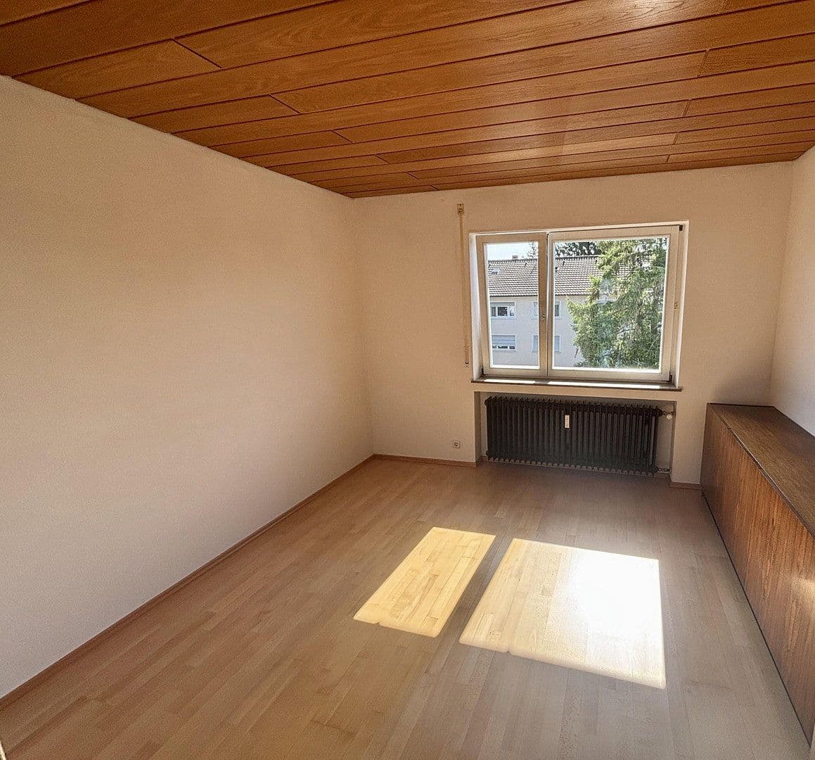 Pronájem bytu 3+kk 95 m², Singen (Hohentwiel), Bádensko-Württembersko Pronájem bytu 3+kk 95 m², Singen (Hohentwiel), Bádensko-Württembersko