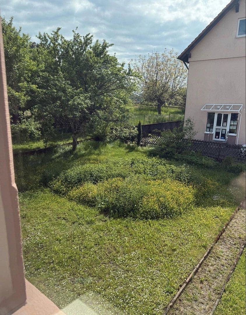 Pronájem domu 140 m², pozemek 600 m², Kirchstr. 6, Kleinkahl, Bavorsko Pronájem domu 140 m², pozemek 600 m², Kirchstr. 6, Kleinkahl, Bavorsko